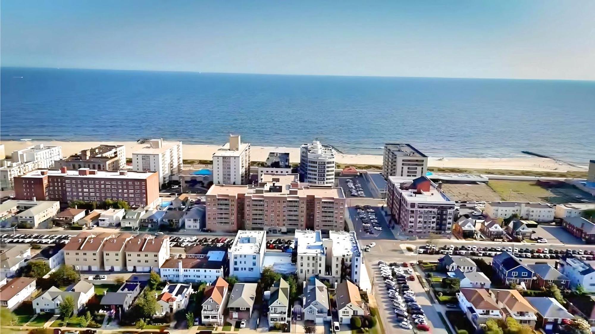 Long Beach Hotel Exterior photo